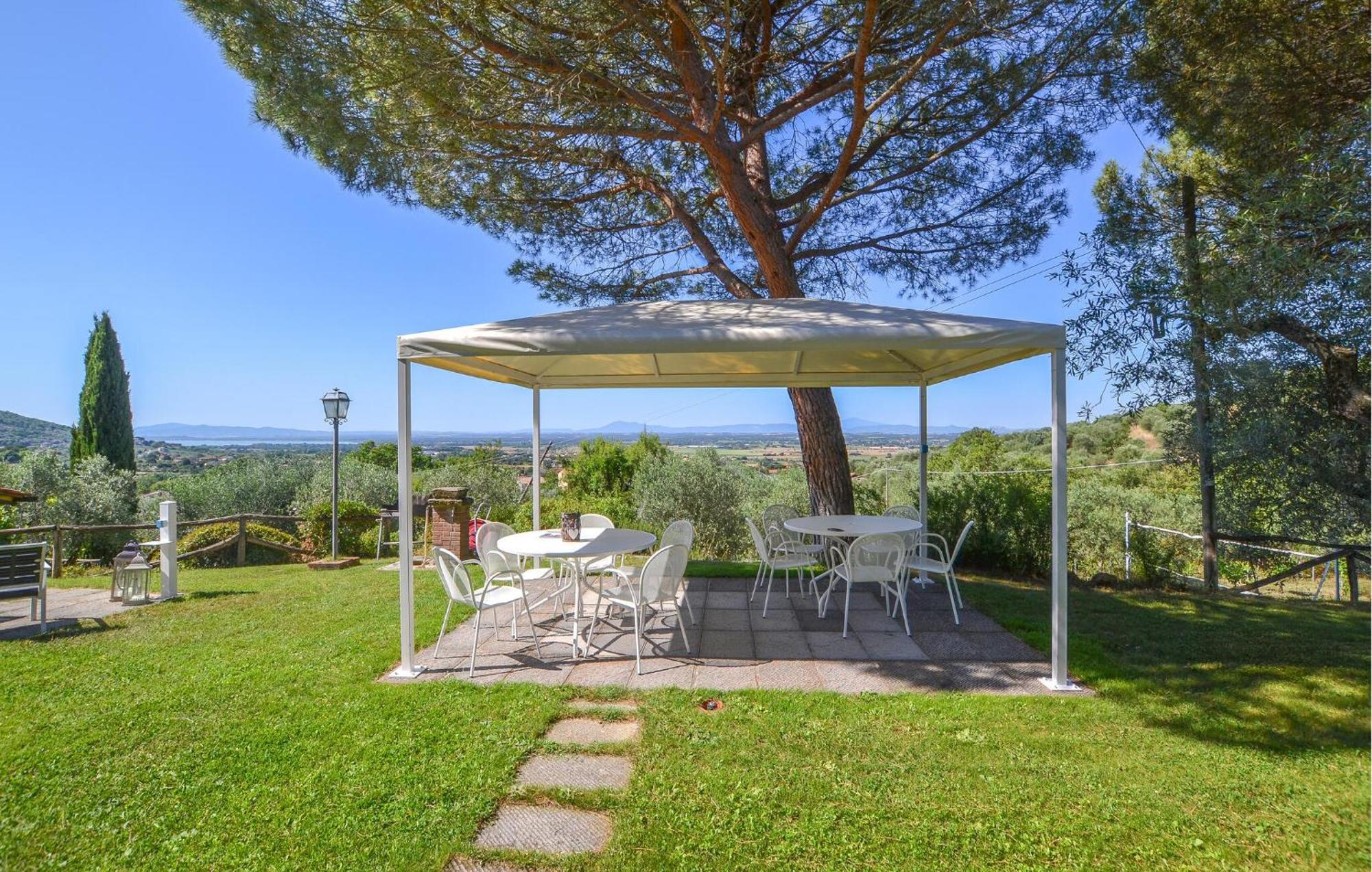 Cozy Home In Cortona With Kitchen Exterior photo